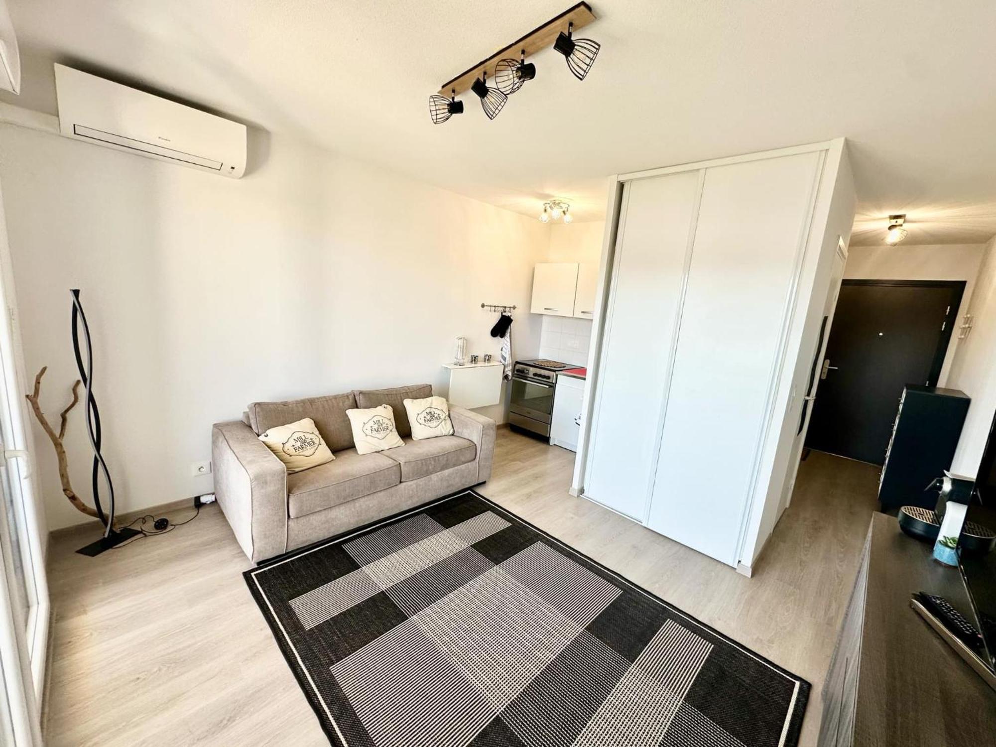 Ajaccio Apartment Studio * Ajaccio (Corsica)